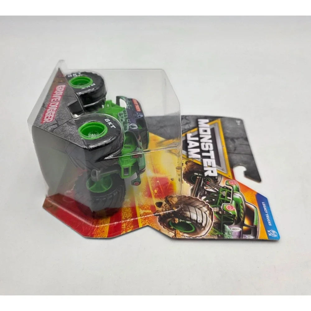Monster Jam 2026 1:64 Grave Digger Die-Cast Monster Truck Series 45‎ Legacy